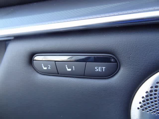 2025 INFINITI QX50 LUXE