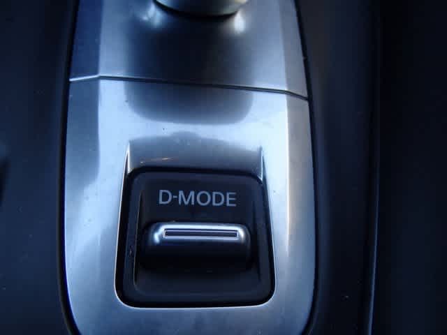 2025 INFINITI QX50 LUXE