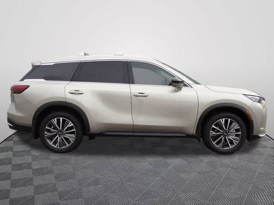 2027 INFINITI QX60 LUXE