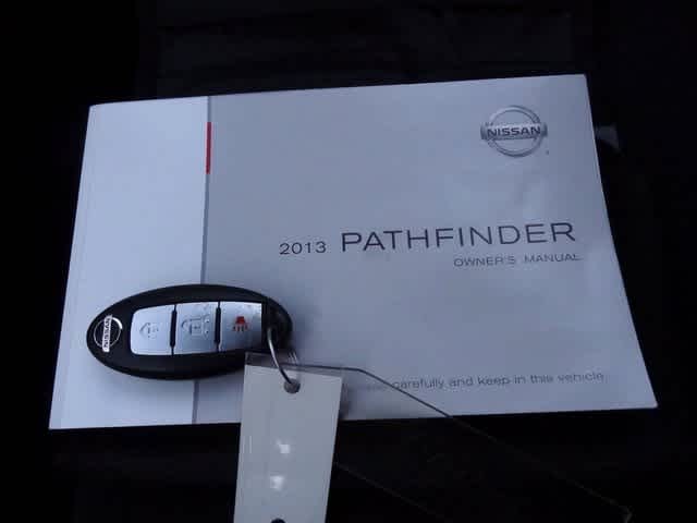 2013 Nissan Pathfinder S