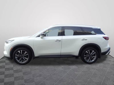 2024 INFINITI QX60 LUXE