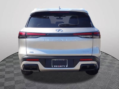 2024 INFINITI QX60 LUXE