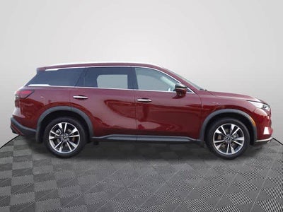 2023 INFINITI QX60 LUXE