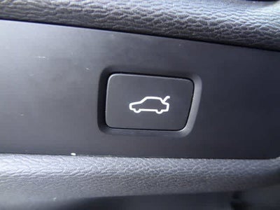 2024 Volvo S60 Plus Dark Theme