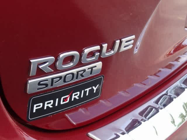 2022 Nissan Rogue Sport SV