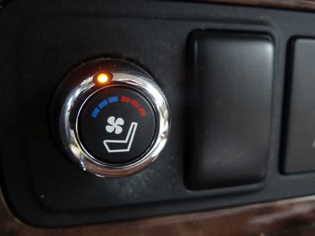 2020 Nissan Armada Platinum