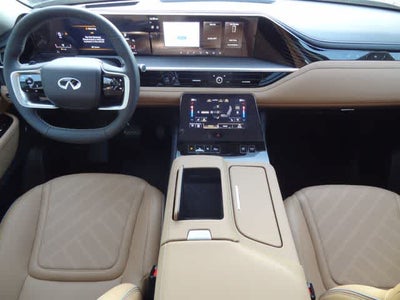 2026 INFINITI QX80 LUXE