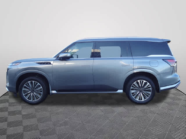2027 INFINITI QX80 LUXE