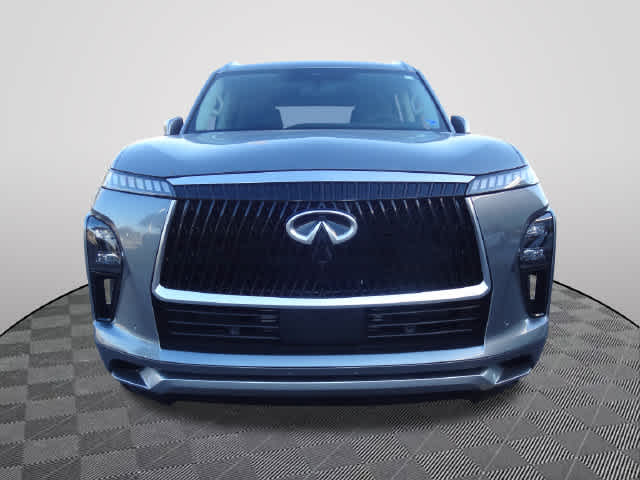 2027 INFINITI QX80 LUXE