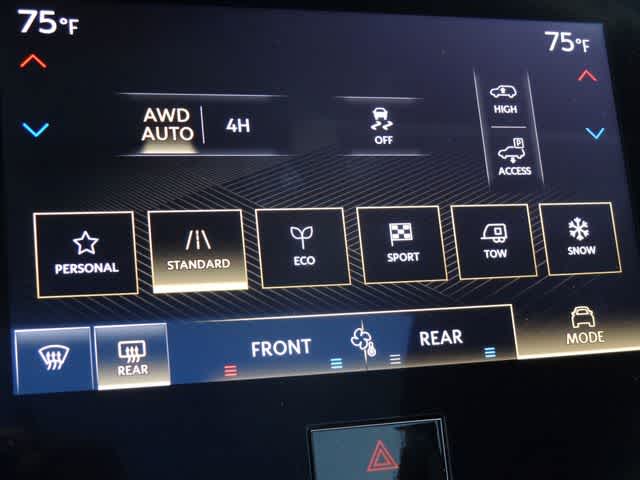 2026 INFINITI QX80 LUXE