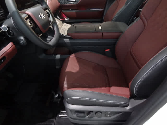 2027 INFINITI QX80 AUTOGRAPH