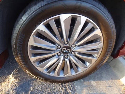 2025 INFINITI QX80 SENSORY