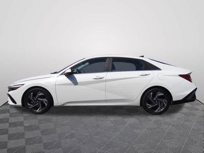 2024 Hyundai Elantra Limited