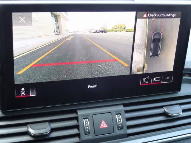 2024 Audi Q5 S line Premium Plus