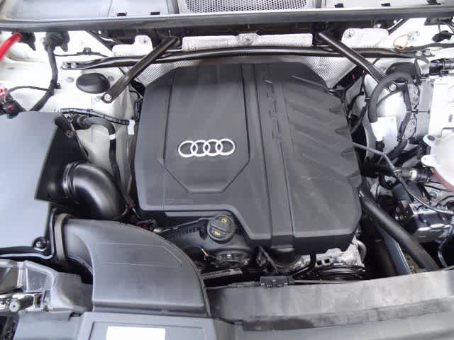 2024 Audi Q5 S line Premium Plus