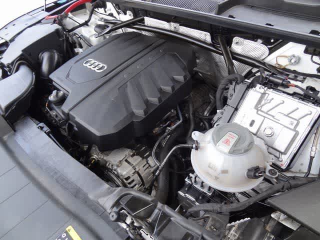 2024 Audi Q5 S line Premium Plus