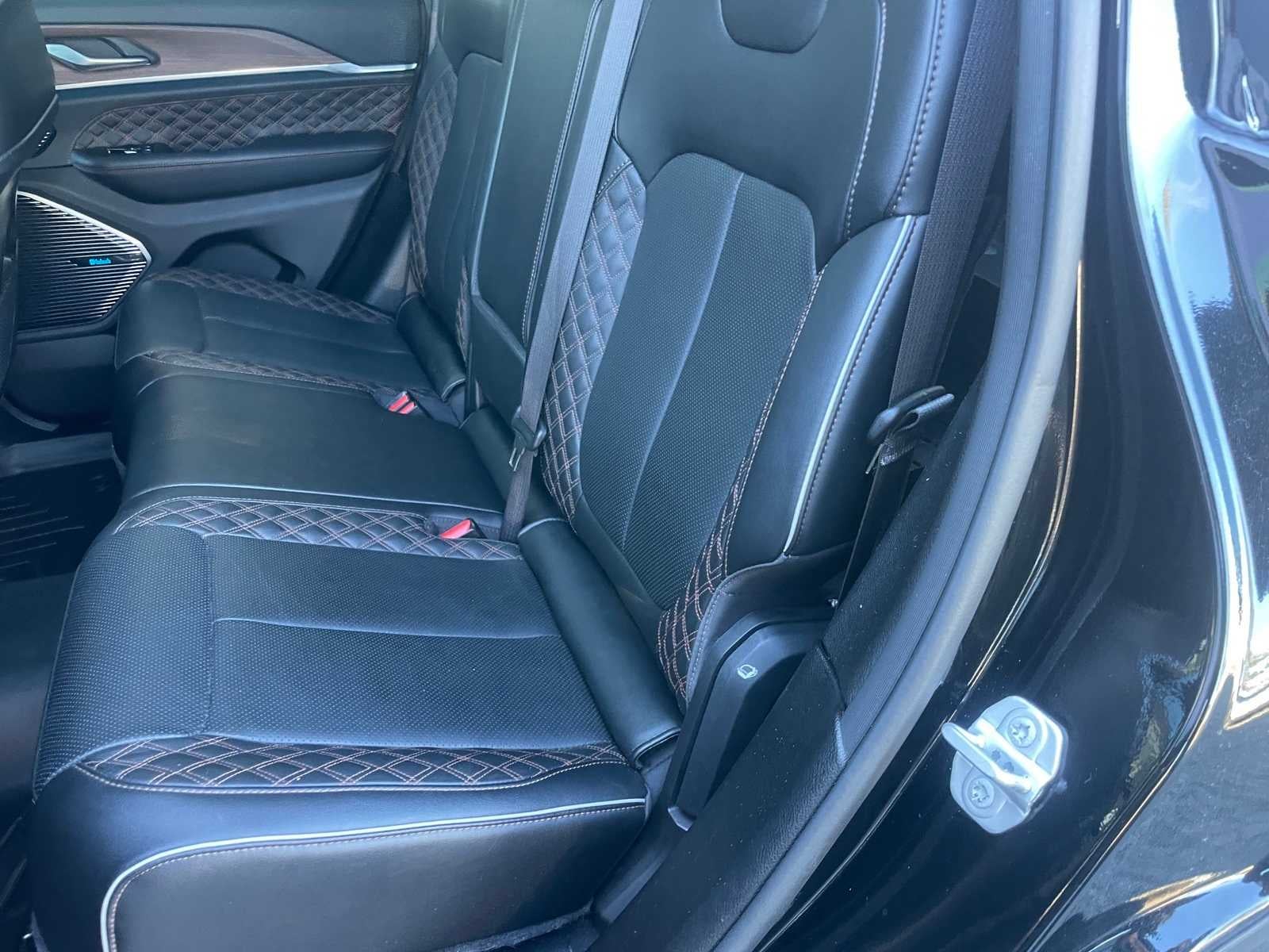 2023 Jeep Grand Cherokee Summit