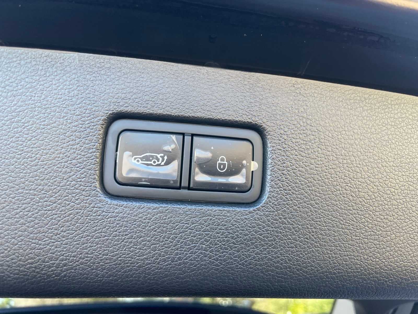 2024 Genesis GV80 Base