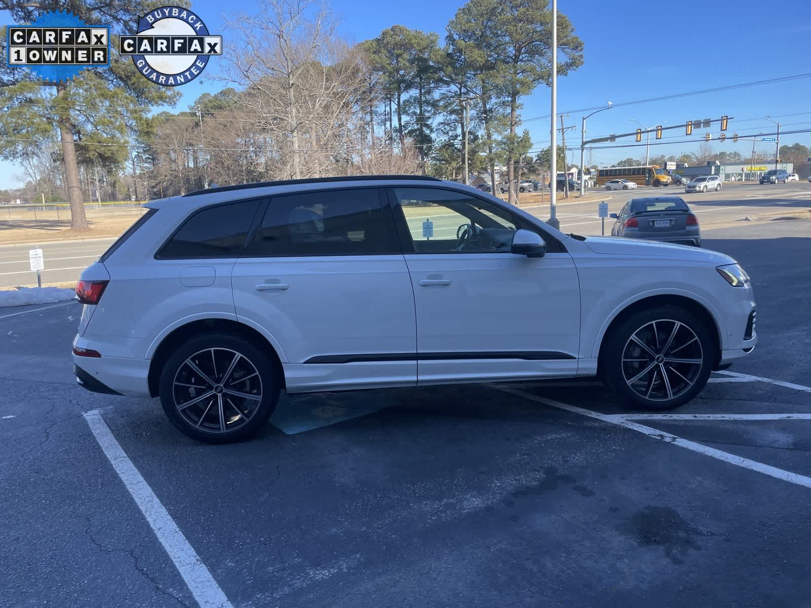 2021 Audi Q7 Premium Plus