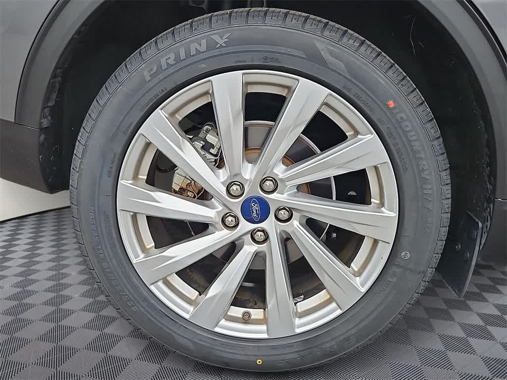 2021 Ford Escape Titanium Hybrid