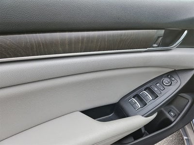 2019 Honda Accord Hybrid EX