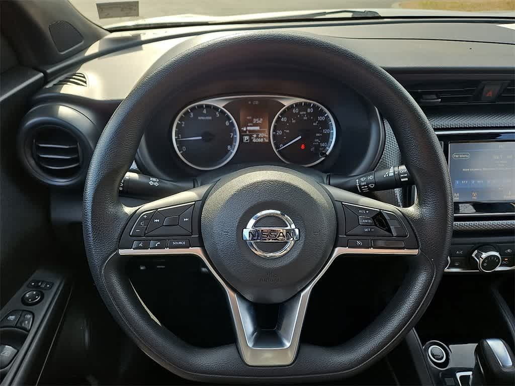 2020 Nissan Kicks S