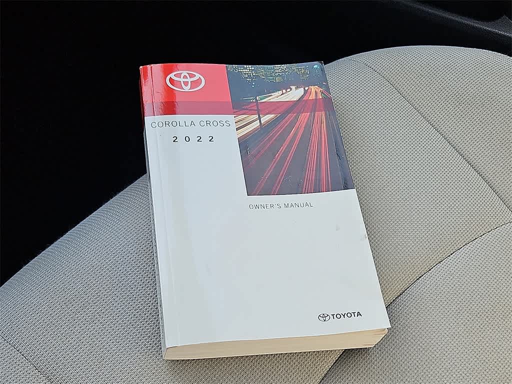 2022 Toyota Corolla Cross LE