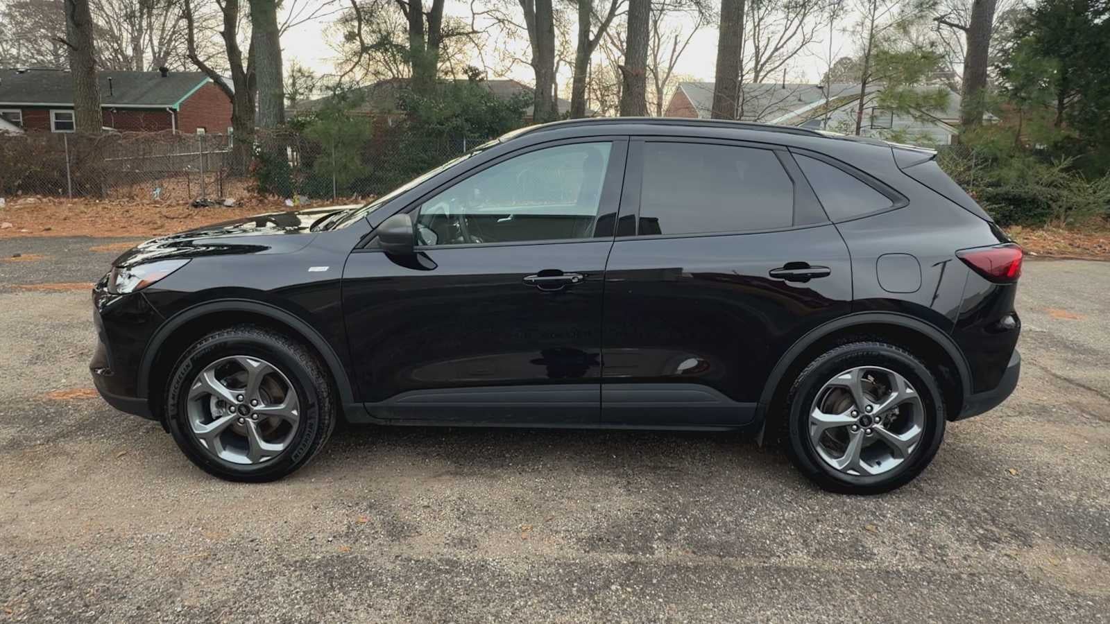 2025 Ford Escape ST-Line