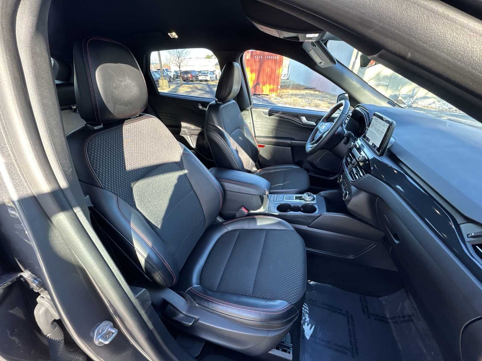 2025 Ford Escape ST-Line Select