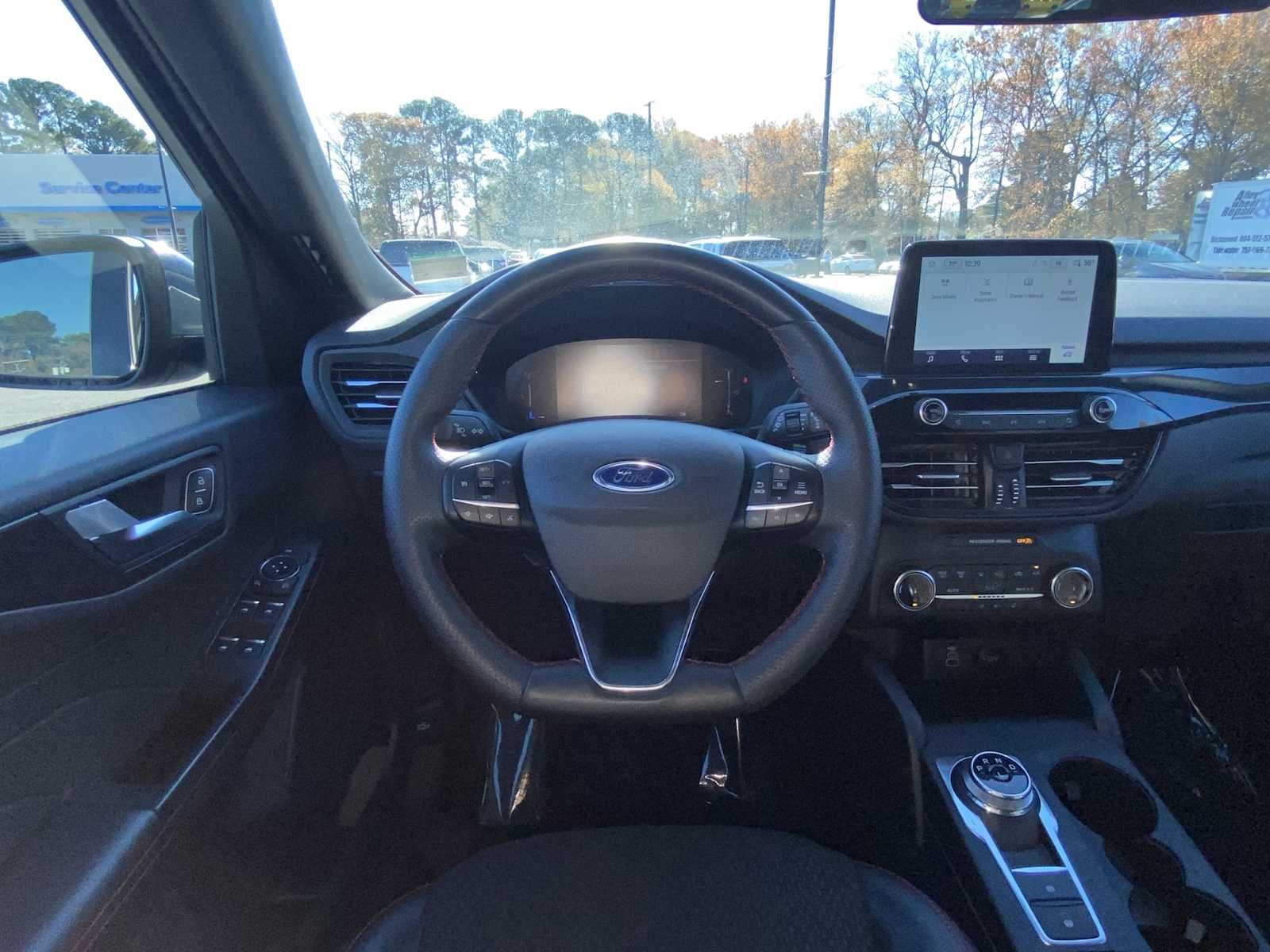 2025 Ford Escape ST-Line Select