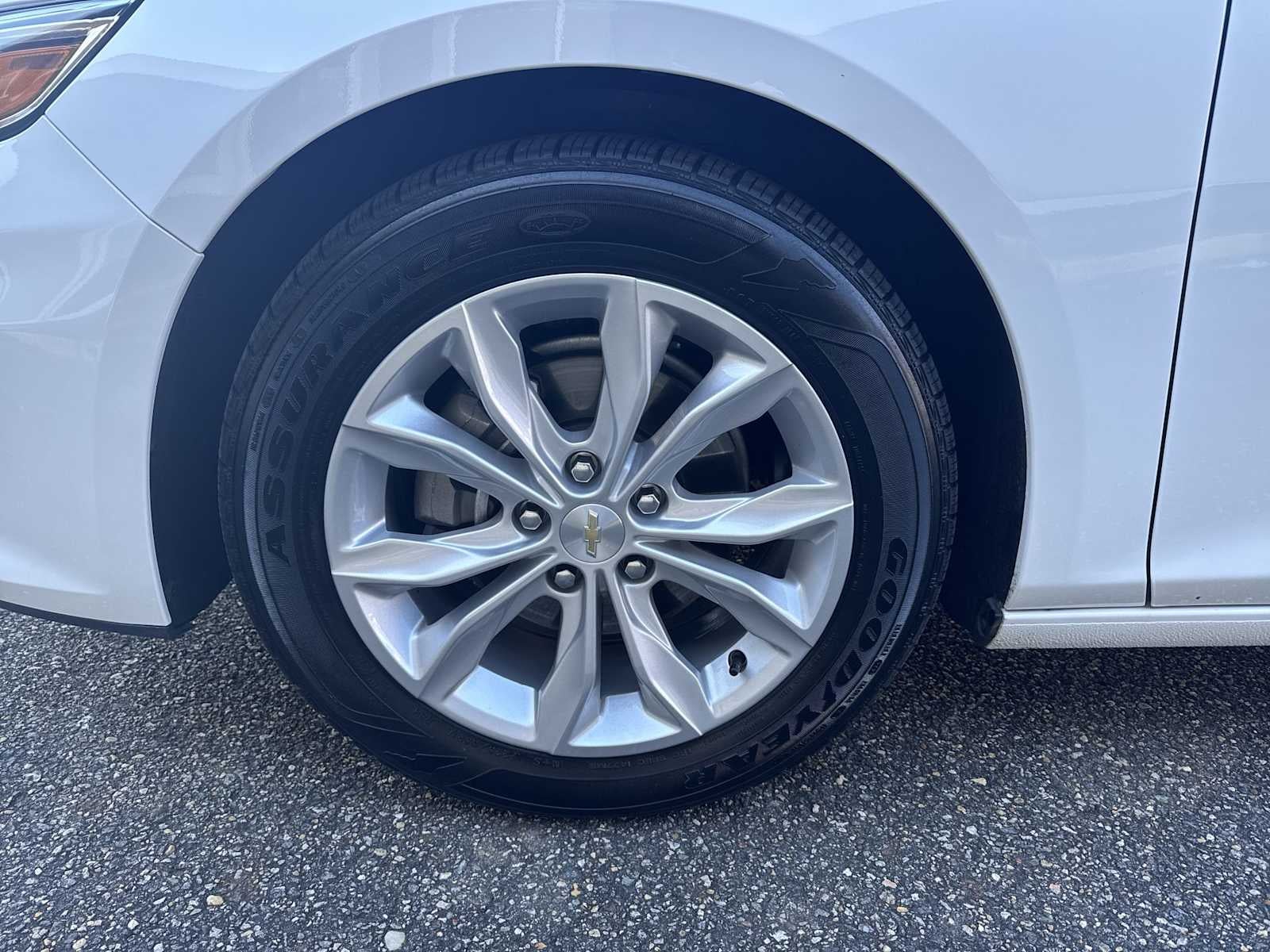 2025 Chevrolet Malibu LT