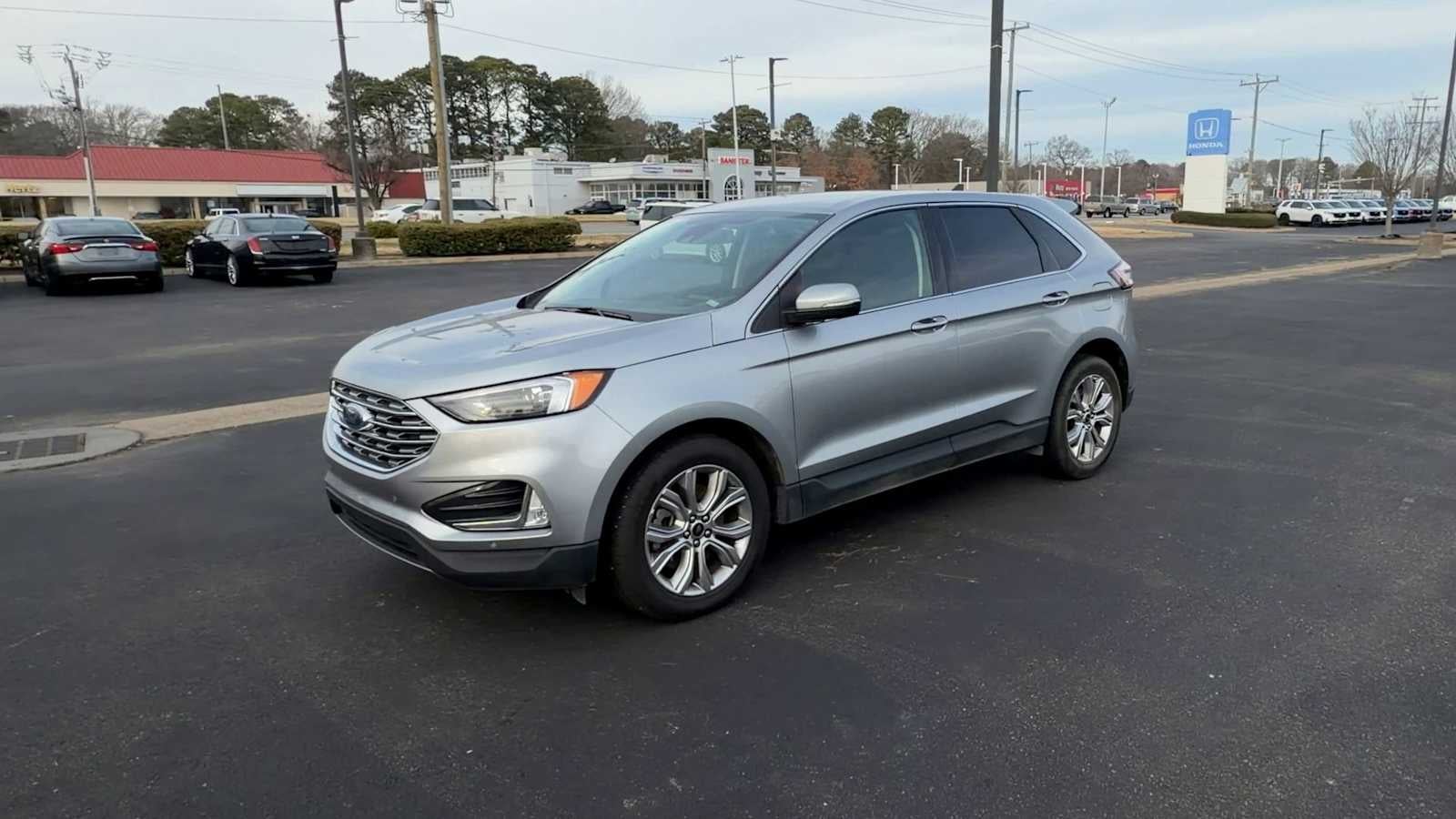 2024 Ford Edge Titanium