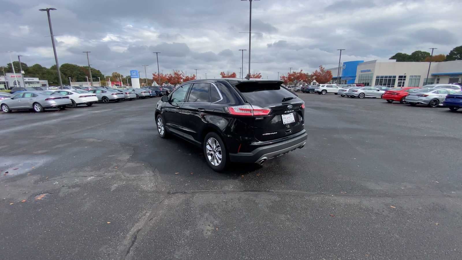 2024 Ford Edge Titanium