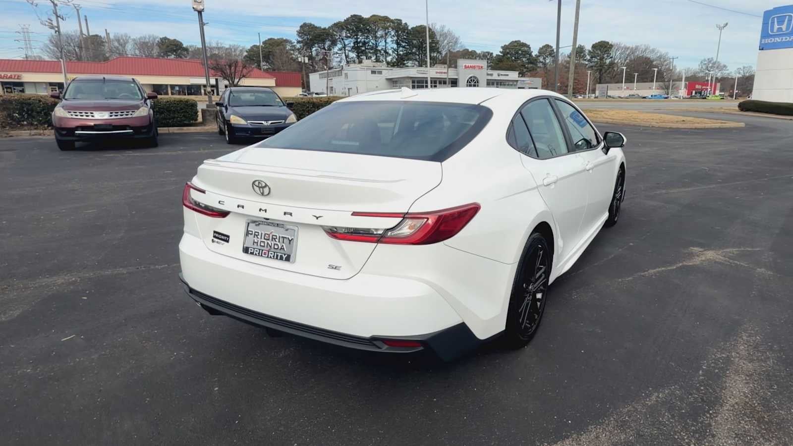 2025 Toyota Camry SE
