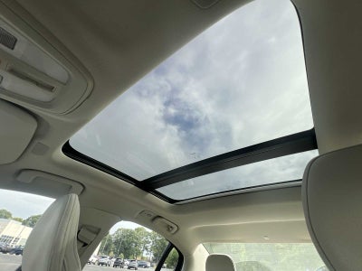 2024 Volvo S60 Plus Dark Theme