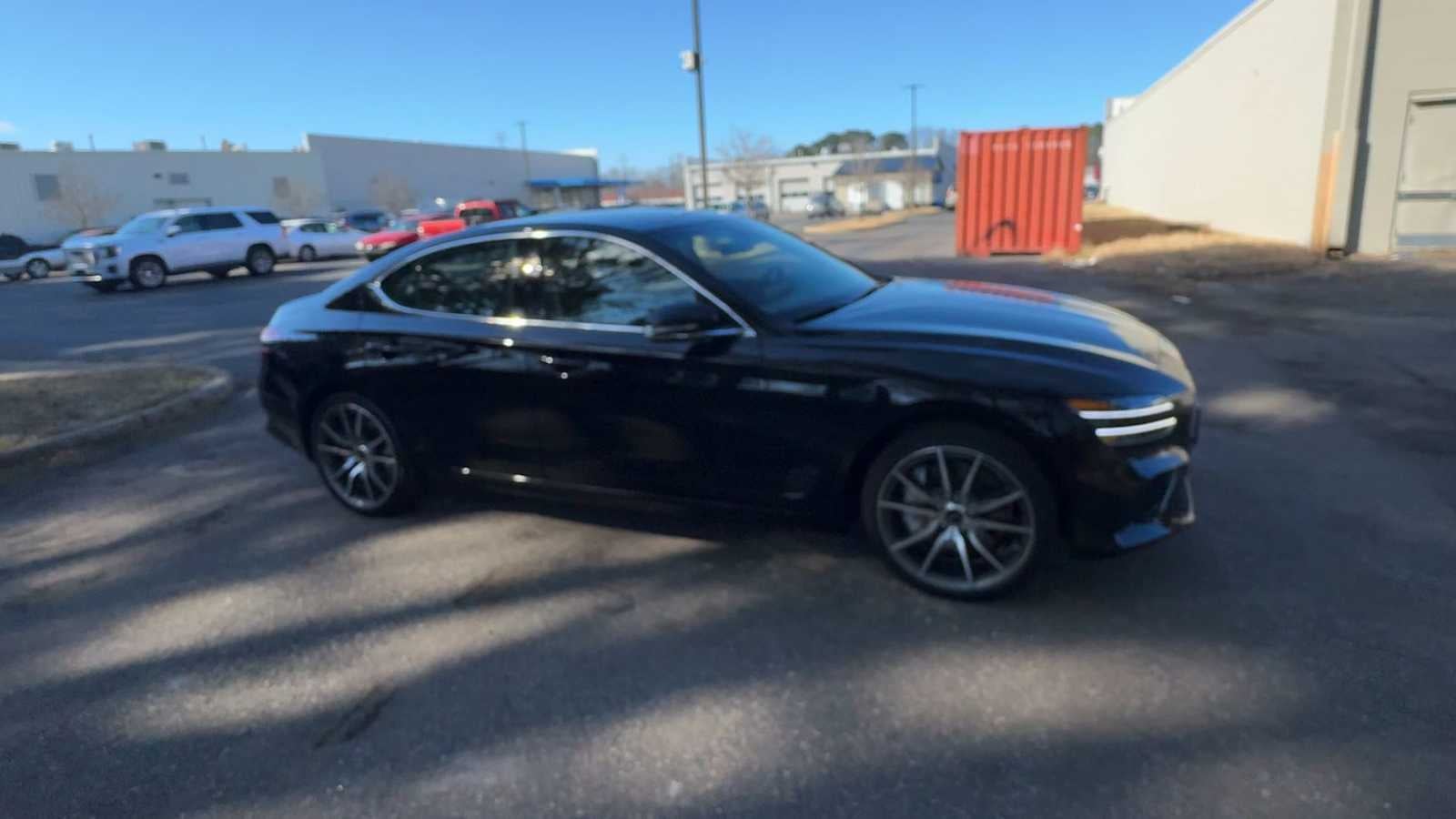 2025 Genesis G70 2.5T