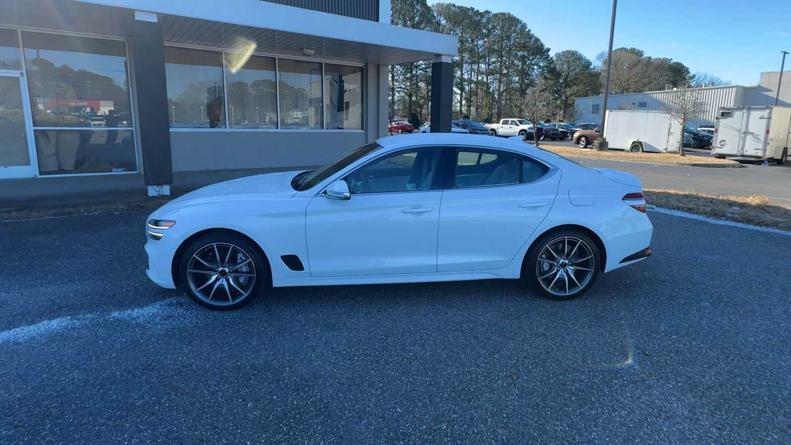 2025 Genesis G70 2.5T